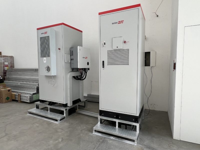打造结合光电与储能的客製智慧微电网,SolarEdge 首推商用储能与备用介面系统